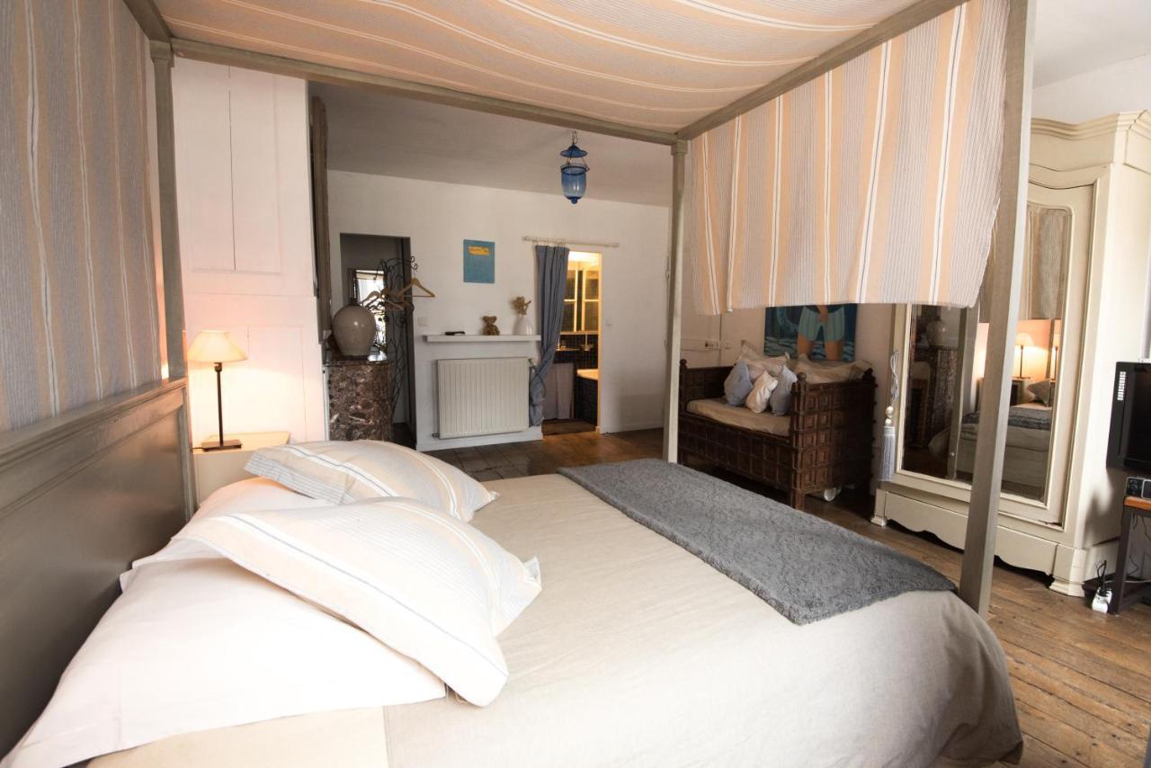 Les Chambres De Lourmel Pontivy Exterior foto